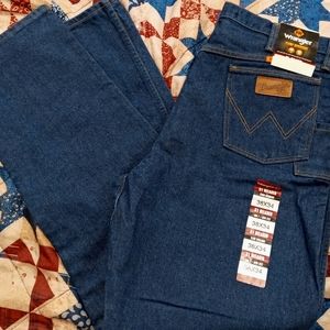 Fire resistant wrangler